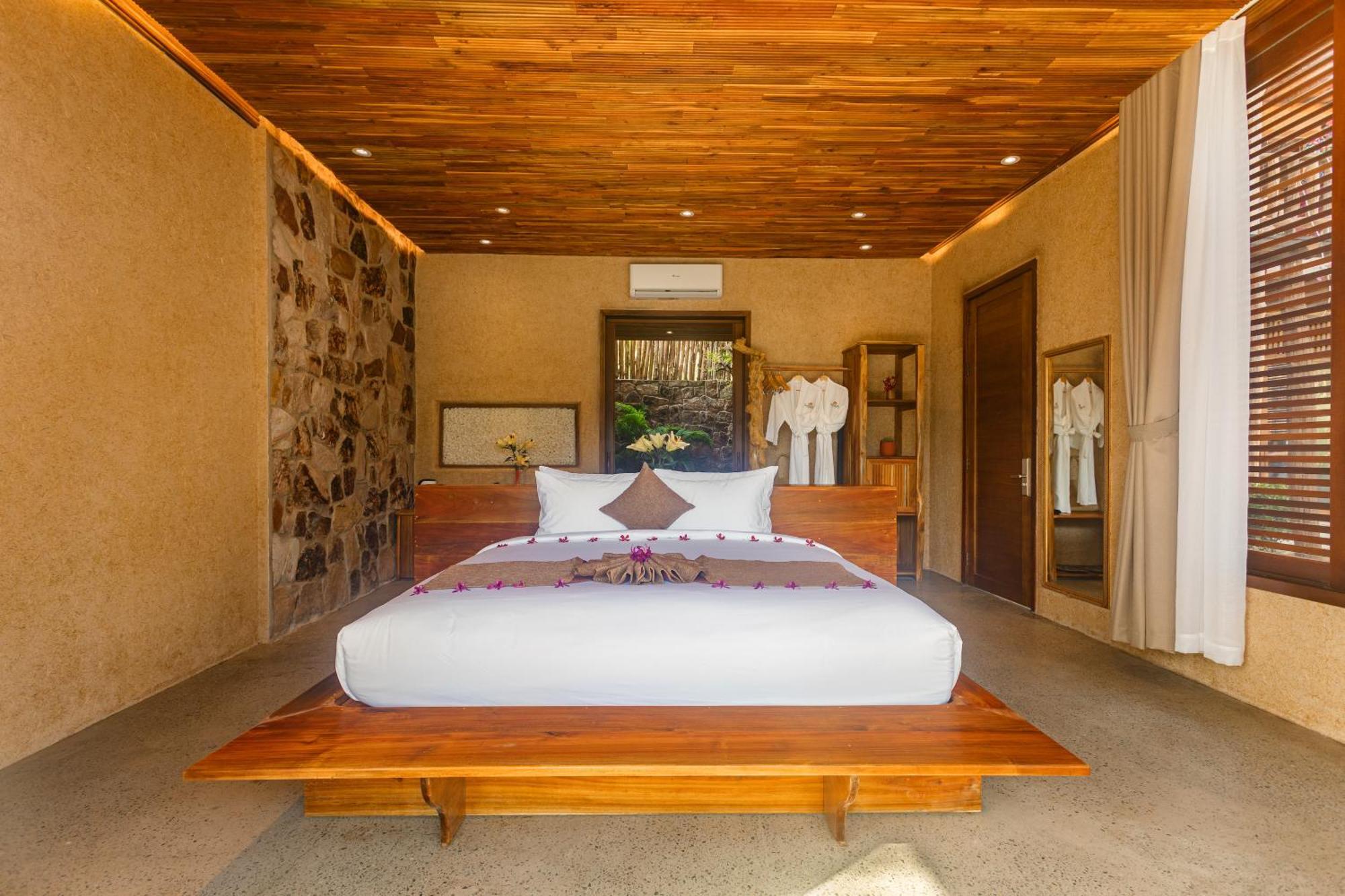 Grand Ocean Bay Resort Phu Quoc Exterior photo